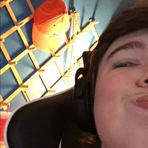 Meet your Posher, Mickey